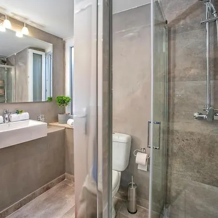 Newly Renovated 1730's Venetian Loft アパート コルフ島