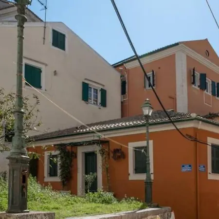 公寓 Newly Renovated 1730's Venetian Loft *