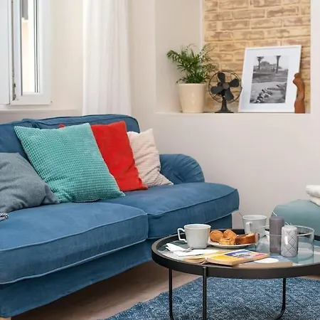 Newly Renovated 1730's Venetian Loft *