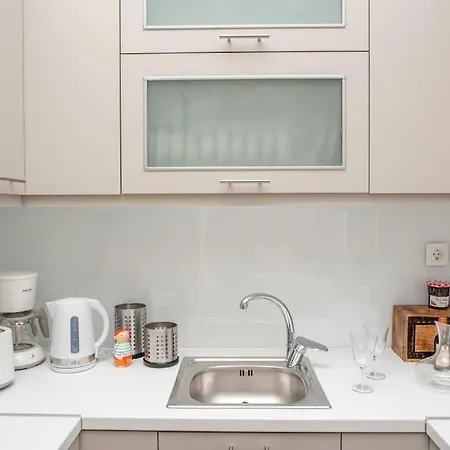 公寓 Newly Renovated 1730's Venetian Loft Corfu (city)